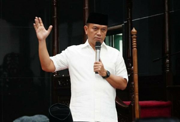 Dendi Suryadi Calon Bupati